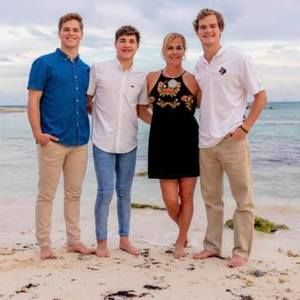 Meet your Posher, Michael